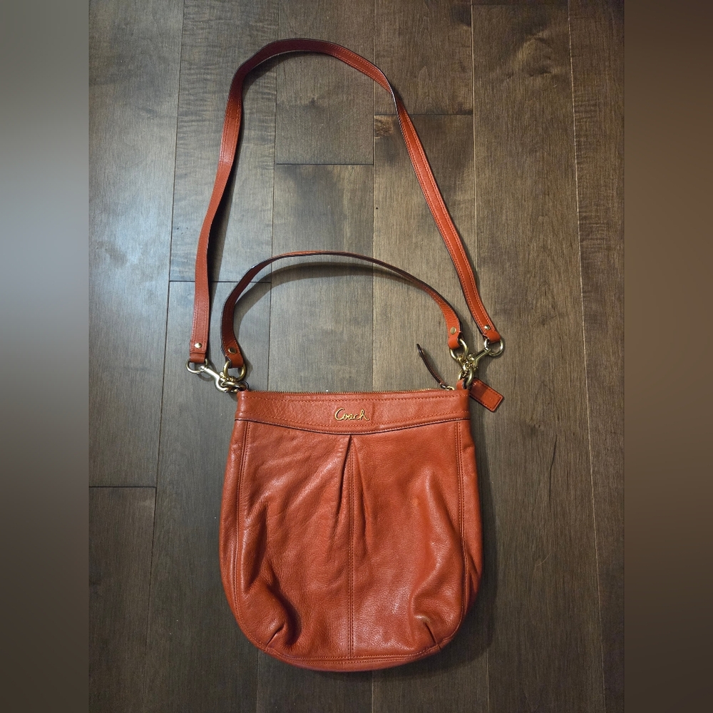 Vintage Coach Shoulder/crossbody Bag